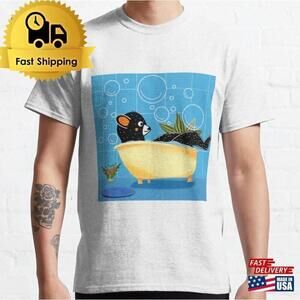 Black Bear Bathtub Funny Animal Graphic Unisex T-Shirt